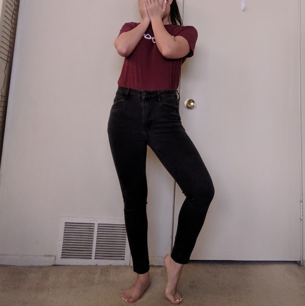 Black high waisted skinny jeans